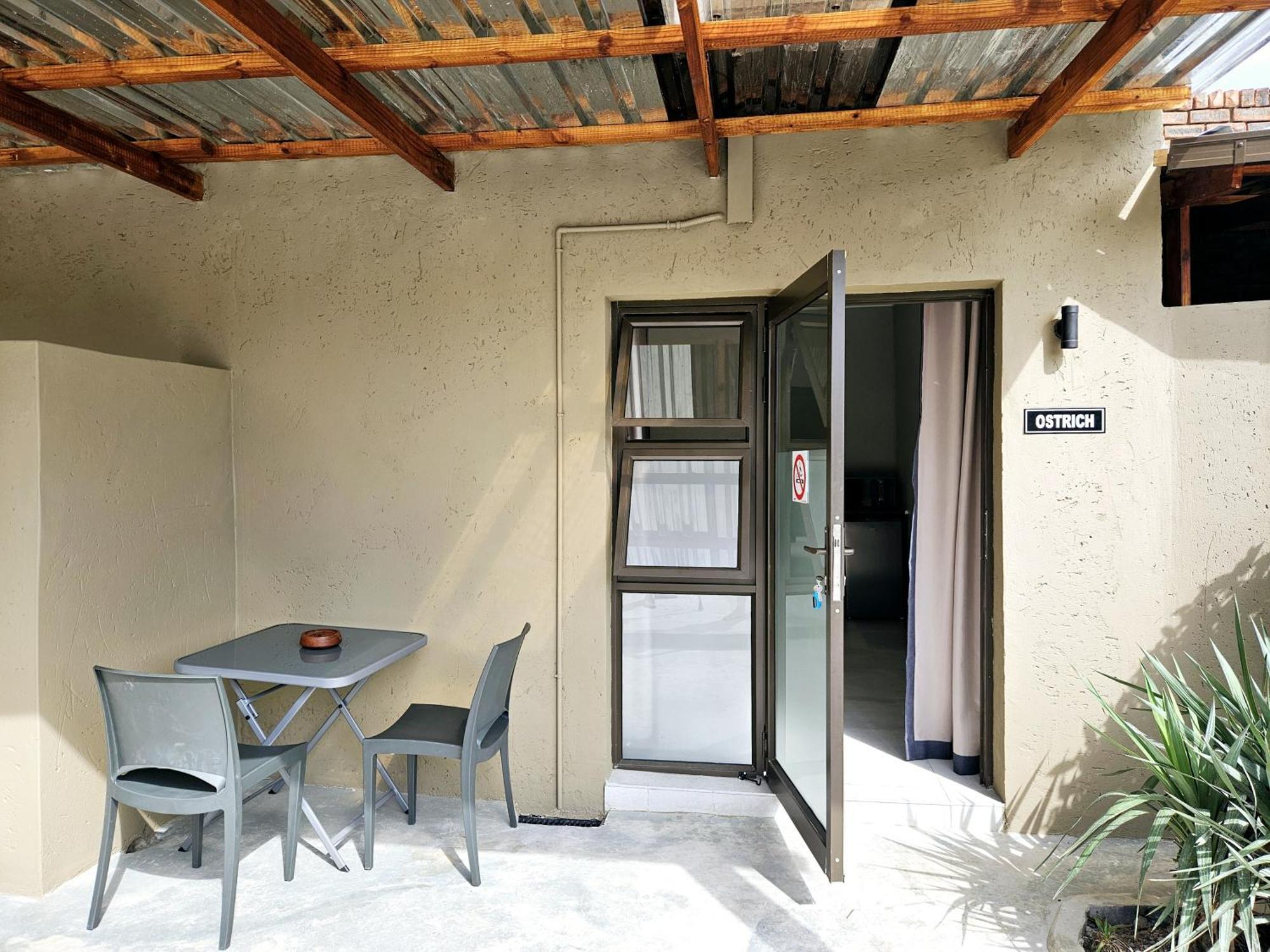 אלברטון Bosveld In Die Stad 2 Guesthouse מראה חיצוני תמונה