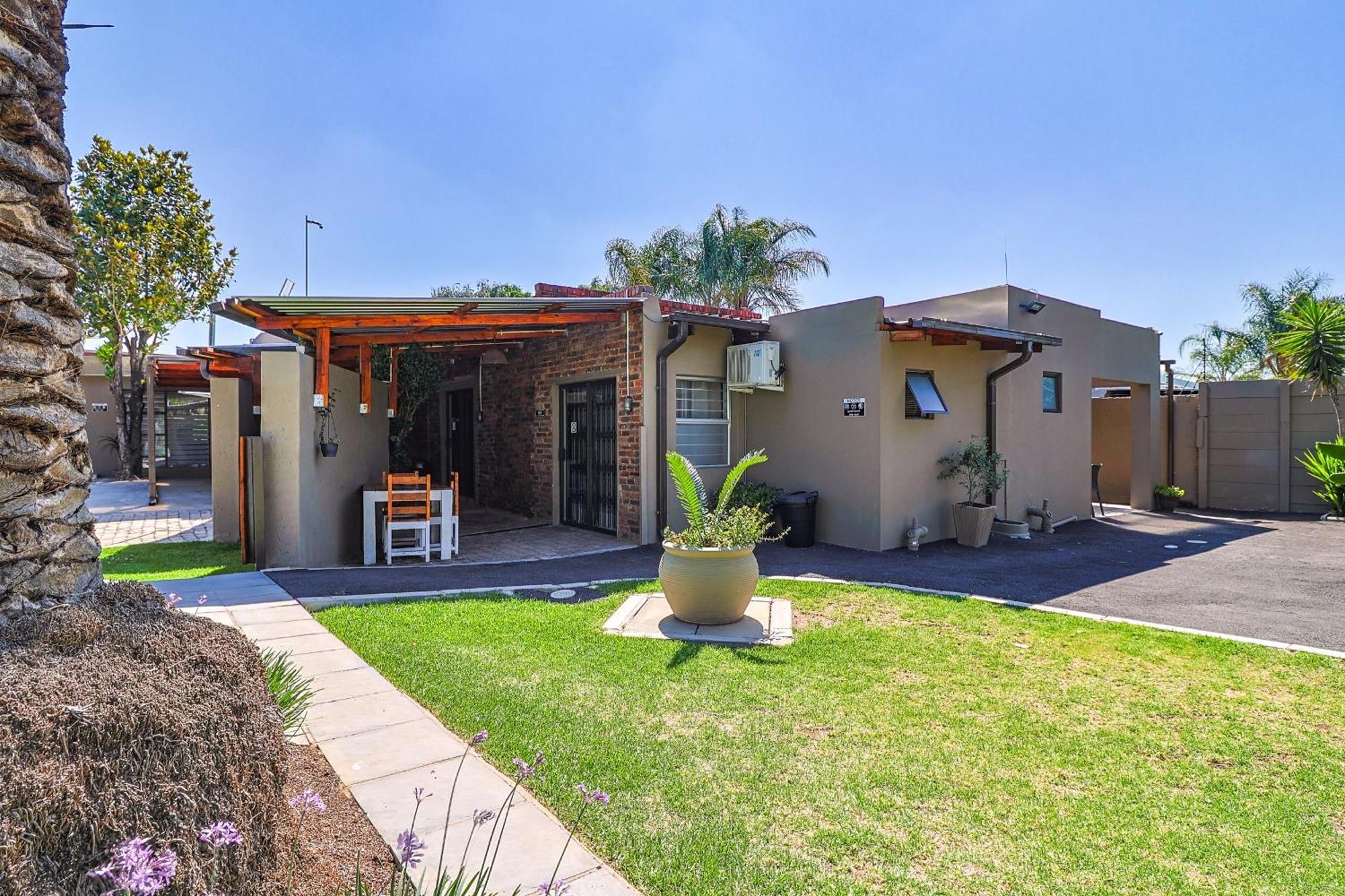 אלברטון Bosveld In Die Stad 2 Guesthouse מראה חיצוני תמונה